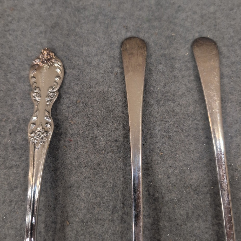 Wm Rogers Silver Plated Serving Spoon & Sheffield England Salad Set 3pc Lot - Picture 3 of 7